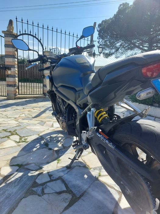 Honda CB650R 2021 - 21.000Km - 6.100€