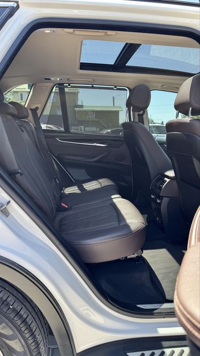 ЦІЛИЙ BMW X5 БМВ Х5 2015 р 3.0 Дизель X-Drive 8АКПП  7 місць