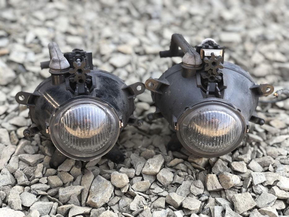 Продам ПТФ Туманки Противотуманки на Бмв Е46 Рестайлинг Шрот Разборка