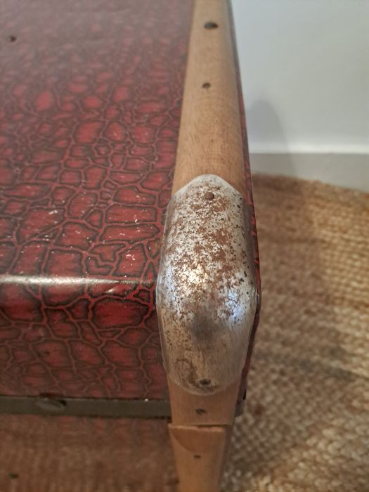 Baú de porão por restaurar