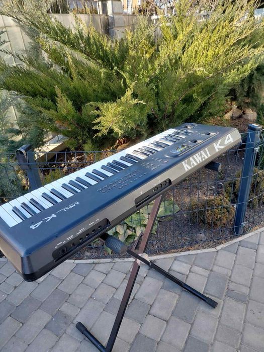Синтезатор Kawai K4 профес-ный digital synthesizer/ MIDI / Япония