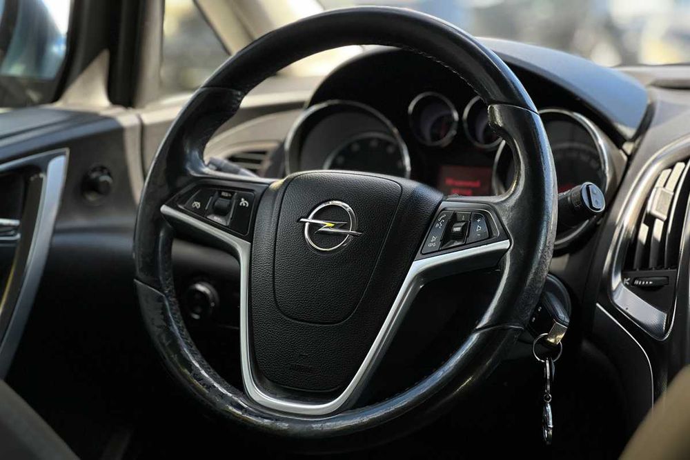 Opel Astra 2010