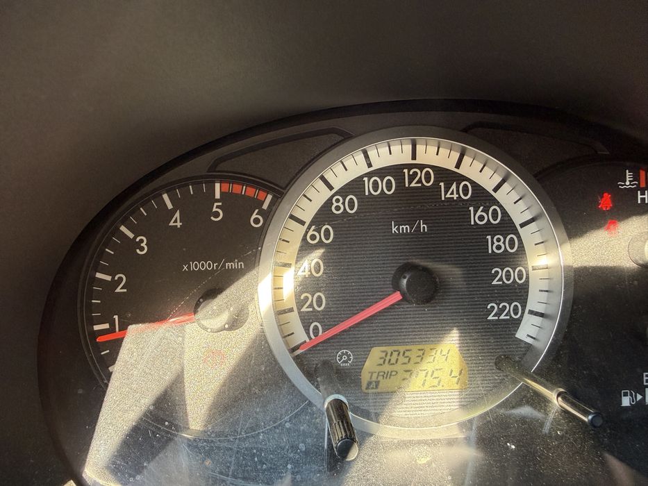 Auto mazda 5 w dobrym stanie