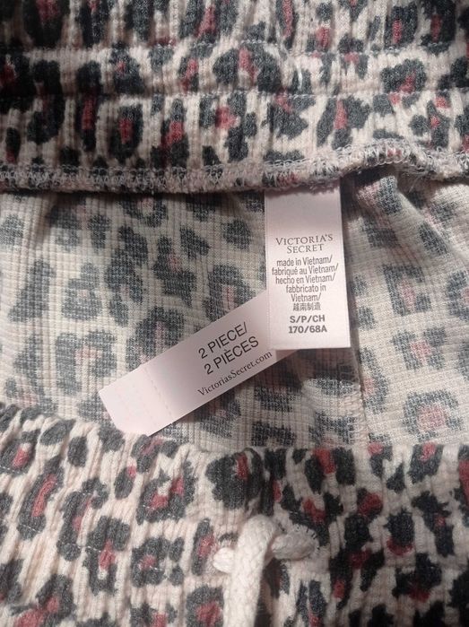 Піжама худі та шорти Victoria´s Secret р S