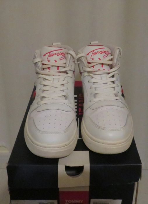 Sapatilhas Tommy Mid Cut Basket