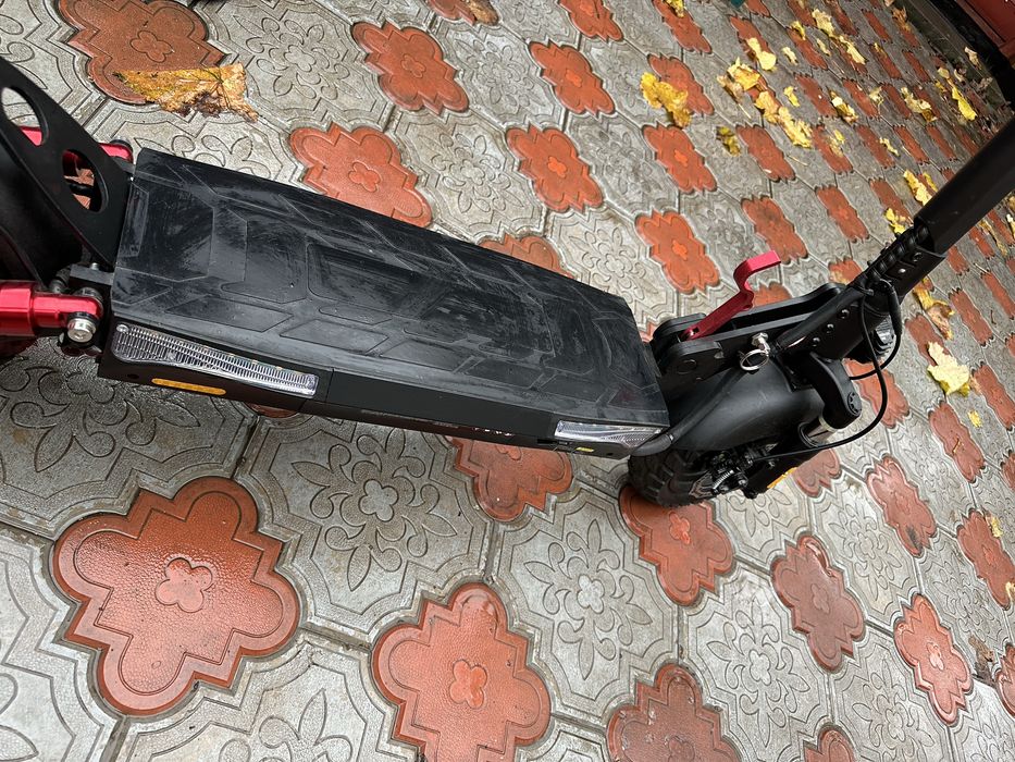 Електросамокат Iscooter ix3