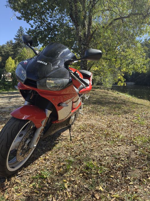 Yamaha  YZF  R6