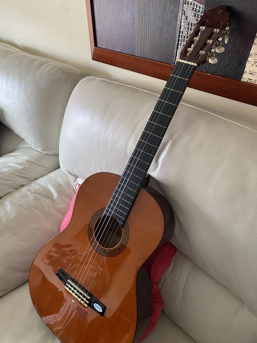 Guitarra Clássica Valencia CG170 – Ótimo Estado