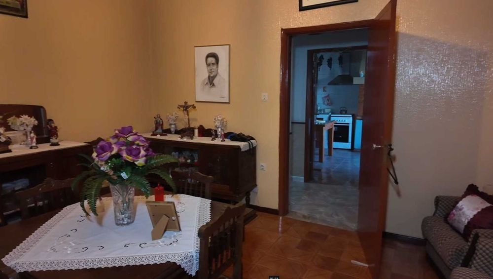 Moradia T5 Térrea Quintal e Lagar – Monfebres, Murça (Vila Real)