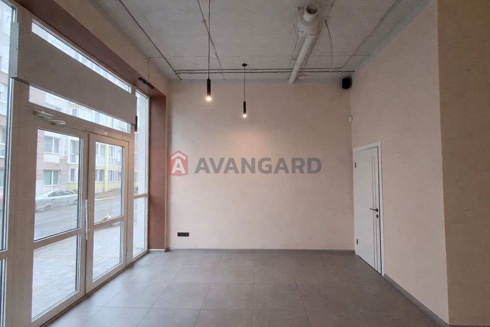 Оренда нежитлового приміщення 37 кв.м 1 поверх окремий фасадний вхід