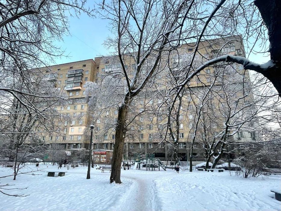 Просторная 2-ком квартира 59м2 (под ремонт) в 10 мин М Печерская