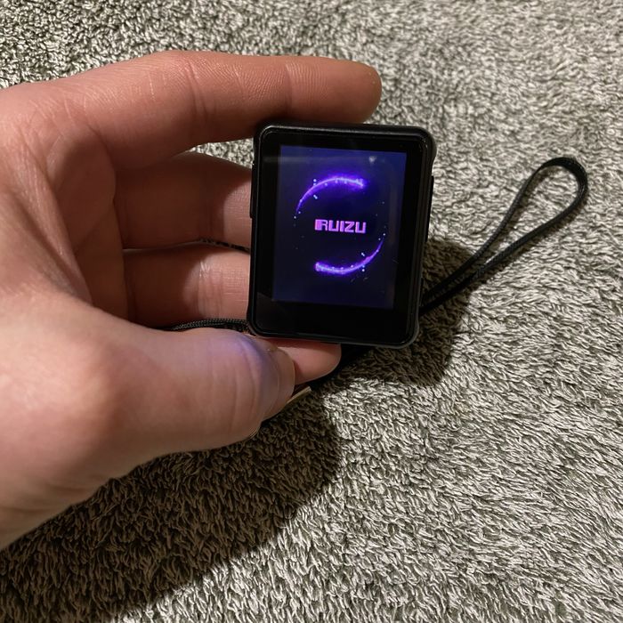 Медиаплеер MP3 Ruizu 4 gb