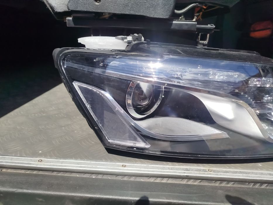 Фара audi q5 права ауді Q5 Ауди Q5