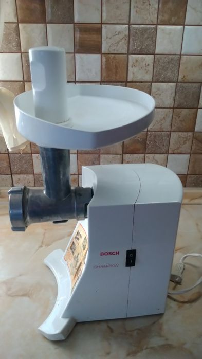 Мясорубка Bosch MFW 1550