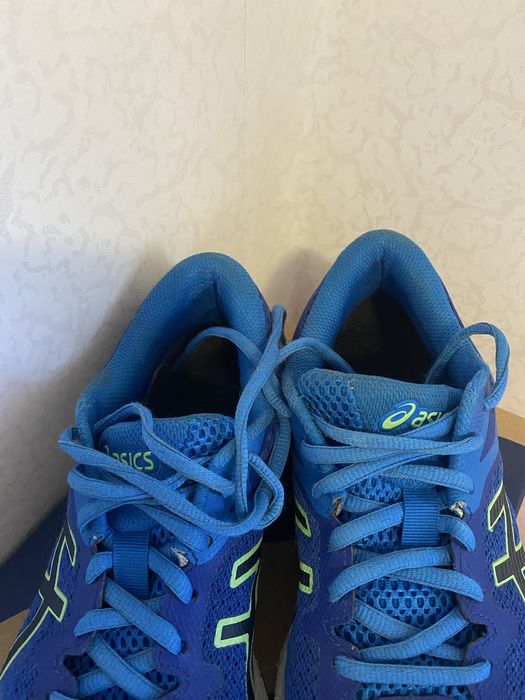 Кроссовки Asics 39 р GT 1000