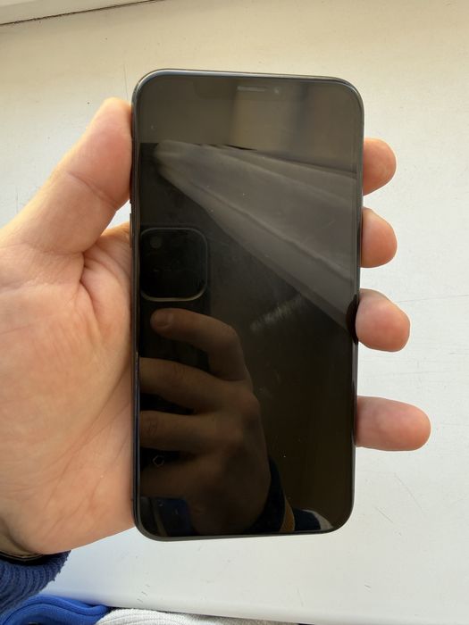 Продам iPhone XS 64GB