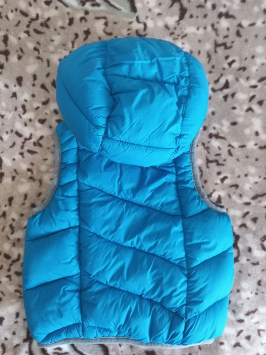 Жилет Zara boy 86р