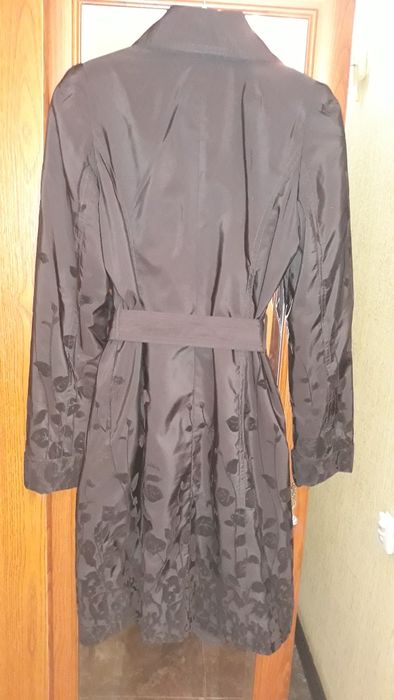 Плащ женский весенний