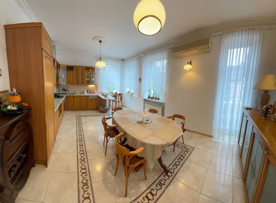 БЕЗ КОМІСІЇ!!! Оренда автономного будинку 320 м², 25 соток, с.Лісники