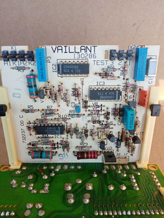 газовий котел вайлант т4 , Vaillant VCW запчастини