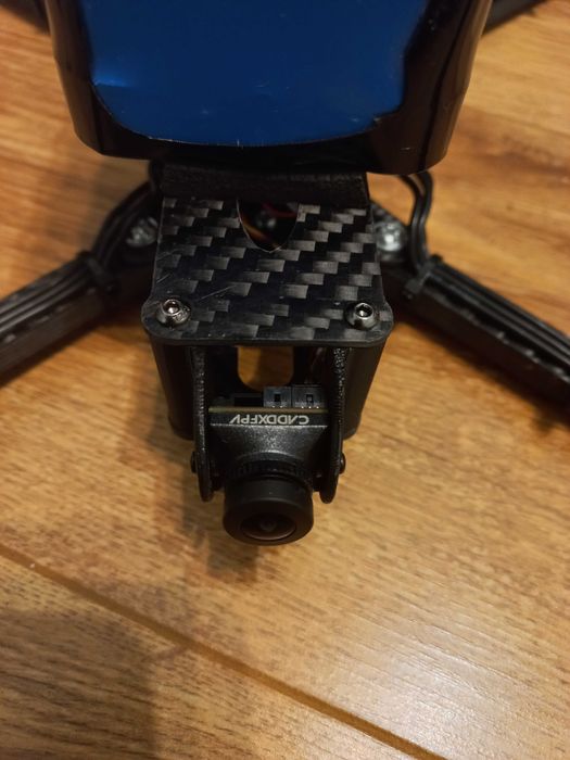 Дрон FPV 8 дюймів, навчальний для практичних польотів.