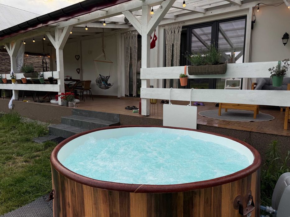 Zadupie/ Domek na wynajem / jacuzzi/basen/ kominek//taras/Podlasie