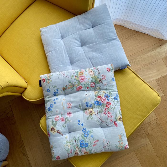 poduszki na krzesło x2