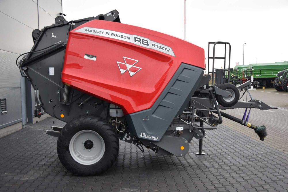 Prasa zwijająca RB 4160 V XTRA MASSEY FERGUSON rok prod. 2023 używana