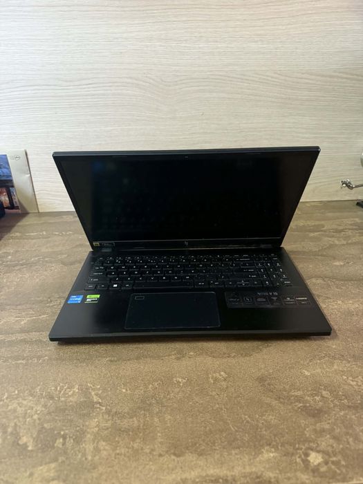 Laptop acer nitro V15