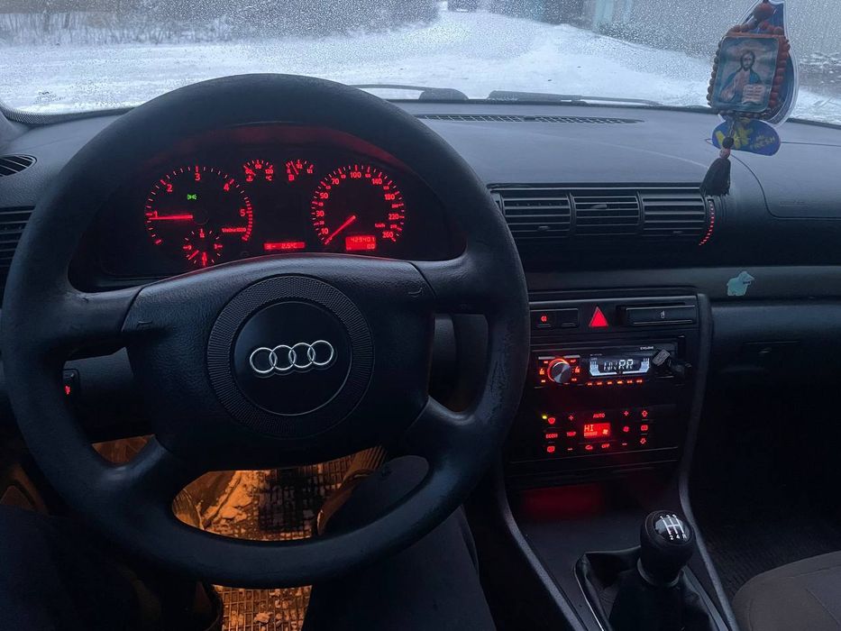 Продам Audi A4 B5