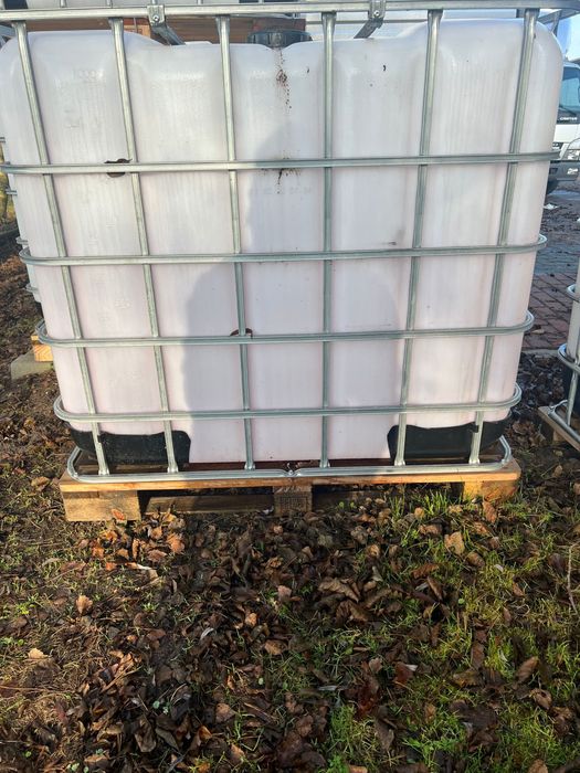 Pojemniki 1000 litrów mauzer