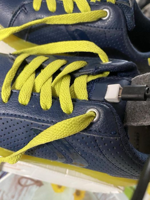 Кросівки дитячі Geox