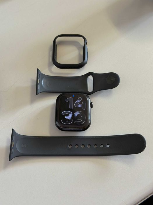 Apple Watch Series 11 GPS 46mm na cor Jet Black - EXCELENTE ESTADO