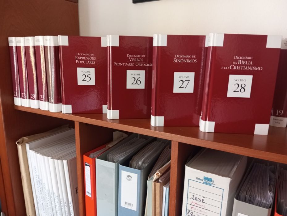 Enciclopédia completa