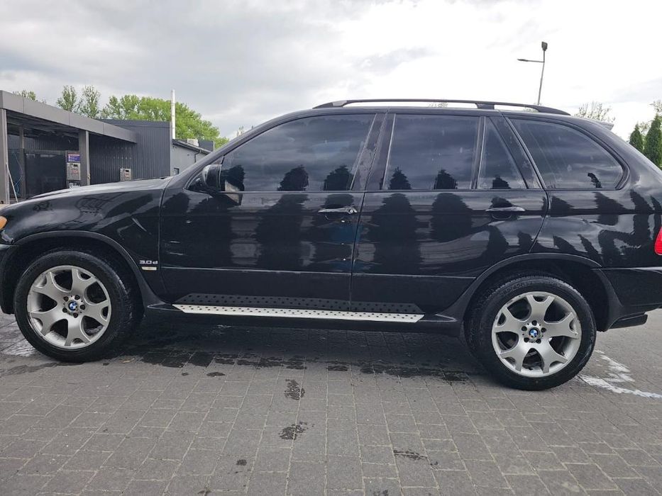 Продам BMW X5 E53
