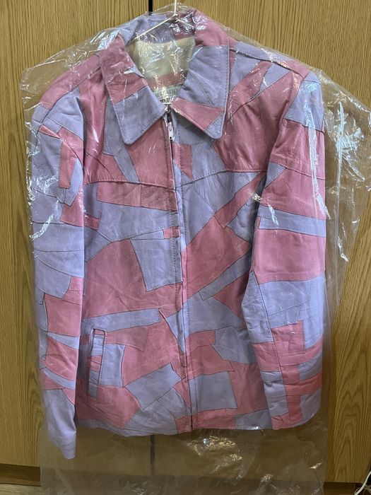 Casaco em pele cor rosa e lilás NOVO made in Brasil