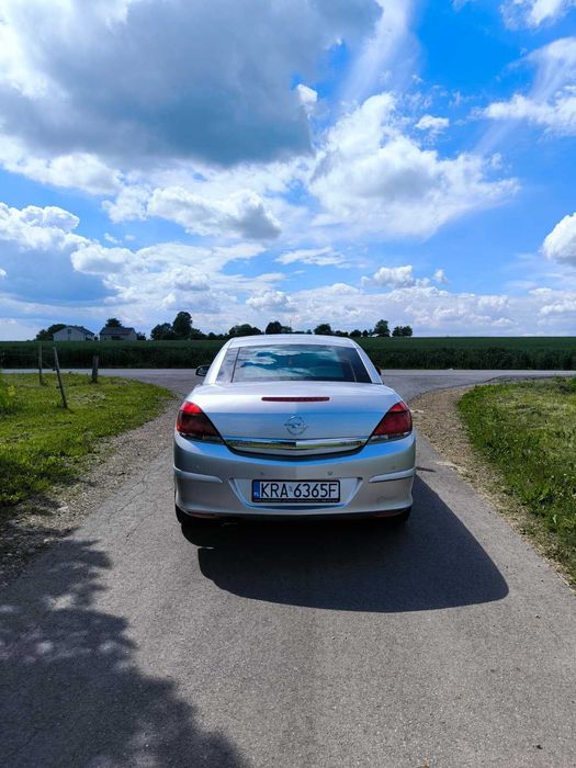 Opel Astra H TwinTop
