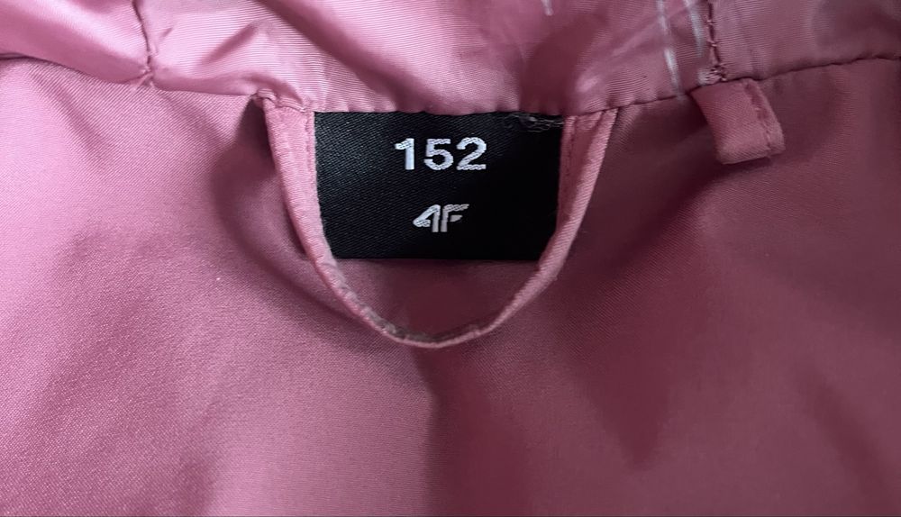 Kurtka zimowa 4F 152 cm