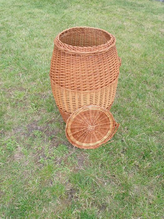 Kosz wiklinowy typu beczka 72cm