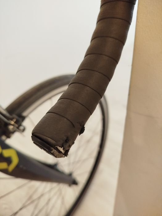 Bicicleta de estrada scott