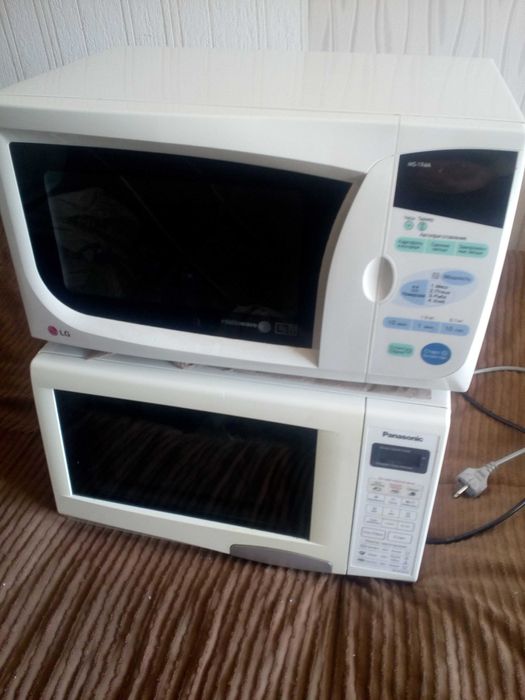 Продам мікрохвильову піч