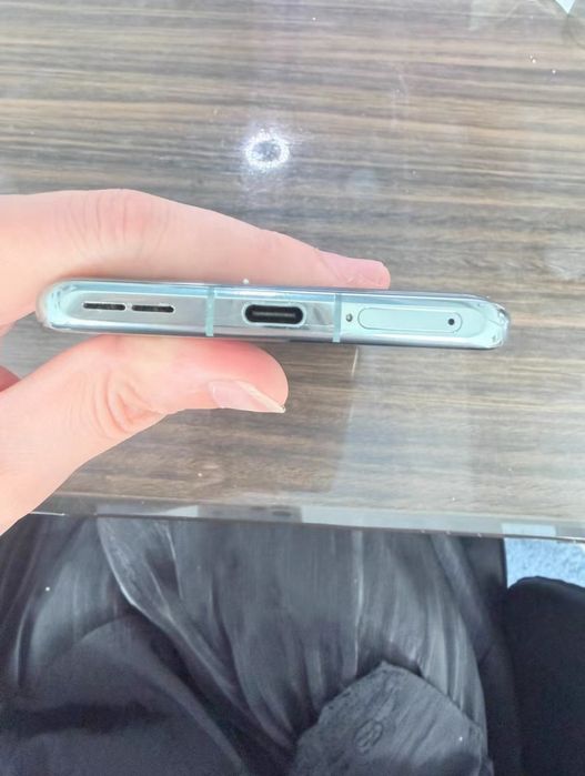 OnePlus 11 16/512GB — Быстрый, стильный, надежный
