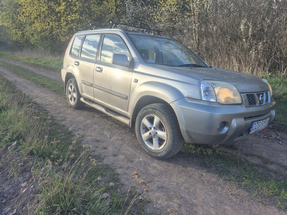 Nissan x trial benzyna