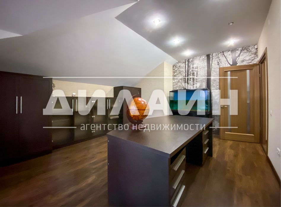 Срочно ! Супер дом в Александровском мкр-не, 4 спальни , 3 сан.узла