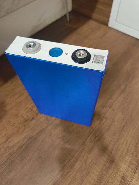 Нова комірка Lifepo4 LF105 336 Wh. 6mm