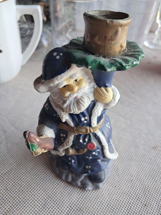 Varios artigos em louca antigos