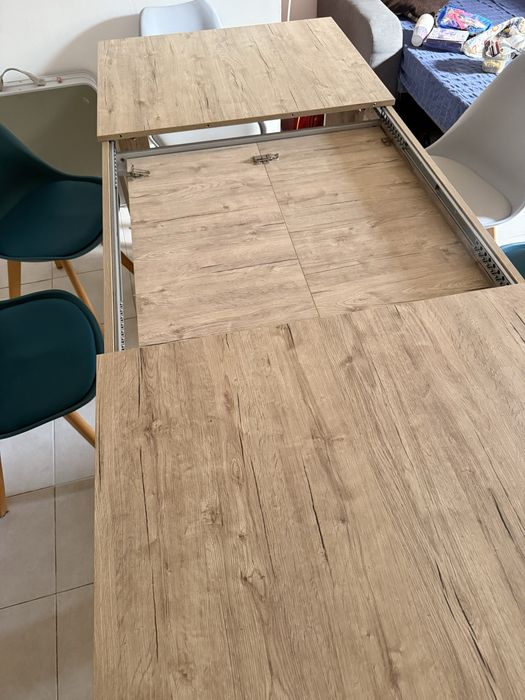 Mesa Extensível Carvalho Natural + 6 cadeiras