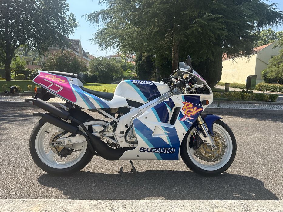 Suzuki RGV 250 VJ22A - 1992