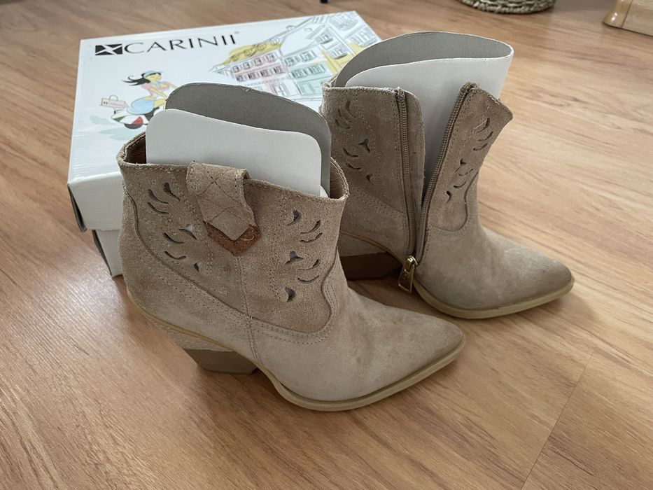 Kowbojki Botki Carinii BOHO beż zamszowe 37 idealny