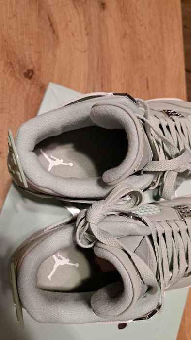 Air Jordan 4 retro